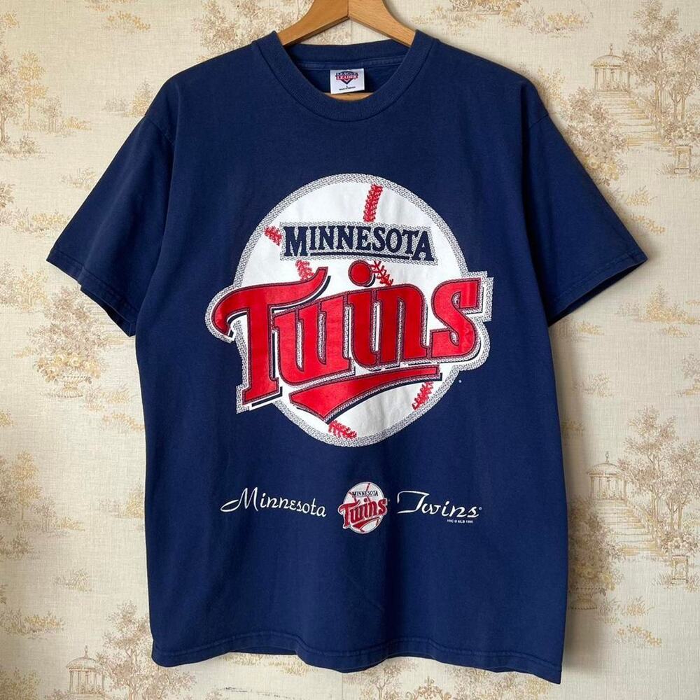 MLB Minnesota Twins Navy Blue Red Graphic Tee